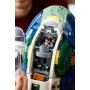 Offenes Cockpit des LEGO-Raumschiffs mit detailliertem Innenraum, Pilotenplatz und Kontrollinstrumenten Offenes Cockpit des LEGO-Raumschiffs mit detailliertem Innenraum, Pilotenplatz und Kontrollinstrumenten