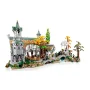 Vue d'ensemble du set LEGO Fondcombe avec tour elfique, pont en pierre, arbres dorés et figurines du Seigneur des Anneaux