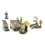 Vue d'ensemble du set LEGO Fondcombe avec bâtiments elfiques, tours, arbre doré, cascade et personnages du Seigneur des Anneaux