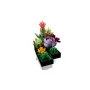 Ensemble LEGO de neuf plantes succulentes colorées dans des pots noirs, incluant cactus à fleur rouge, succulente violette et variétés vertes Ensemble LEGO de neuf plantes succulentes colorées dans des pots noirs, incluant cactus à fleur rouge, succulente violette et variétés vertes