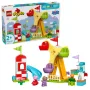 Set LEGO Duplo feria con tobogán amarillo, noria morada, faro a rayas rojas y blancas, figuras de Peppa Pig y puestos